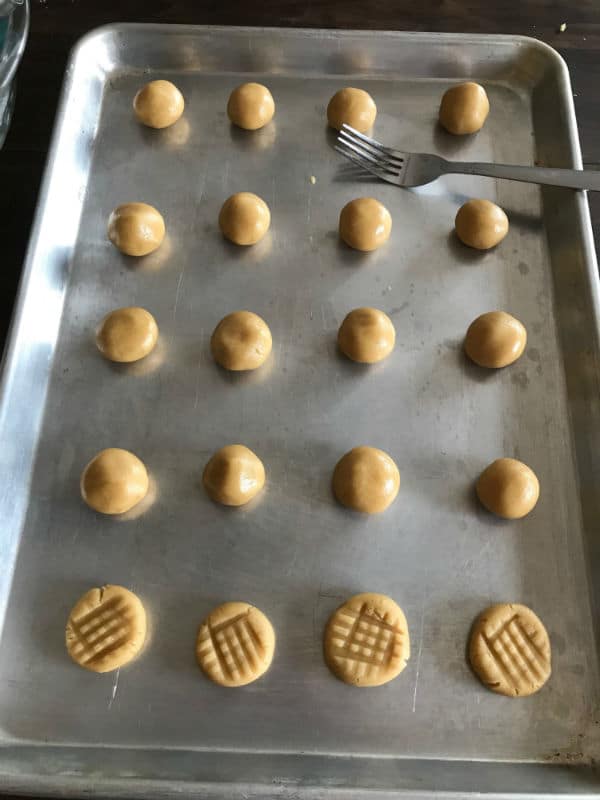 Step by step photos for making cookies