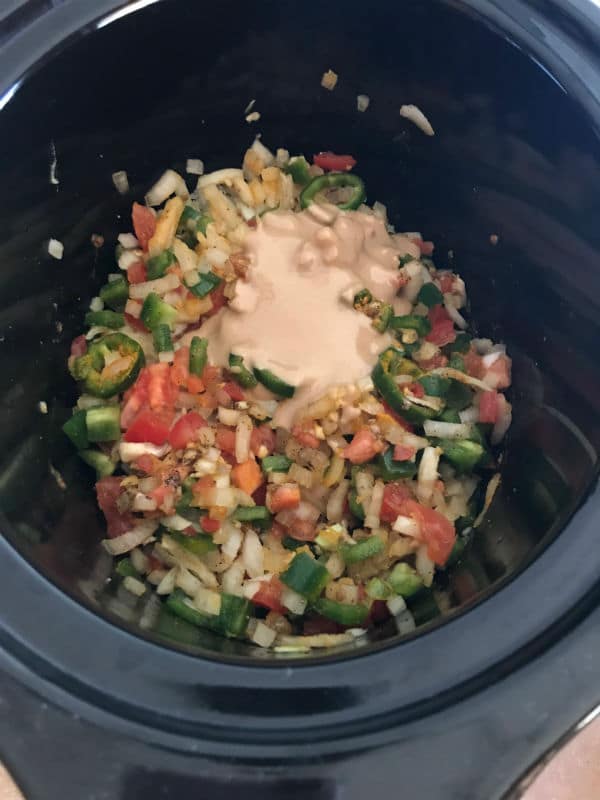 Step by step photos for making chicken tahini in a pot