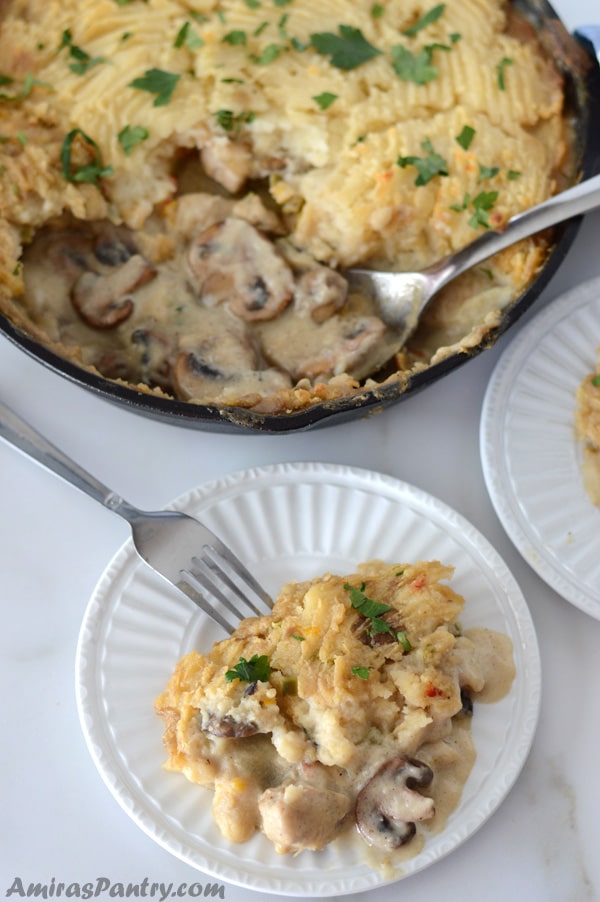 Pollo a la crema de champiñones y ajo