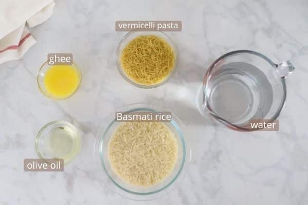 Middle Eastern rice with vermicelli ingredients
