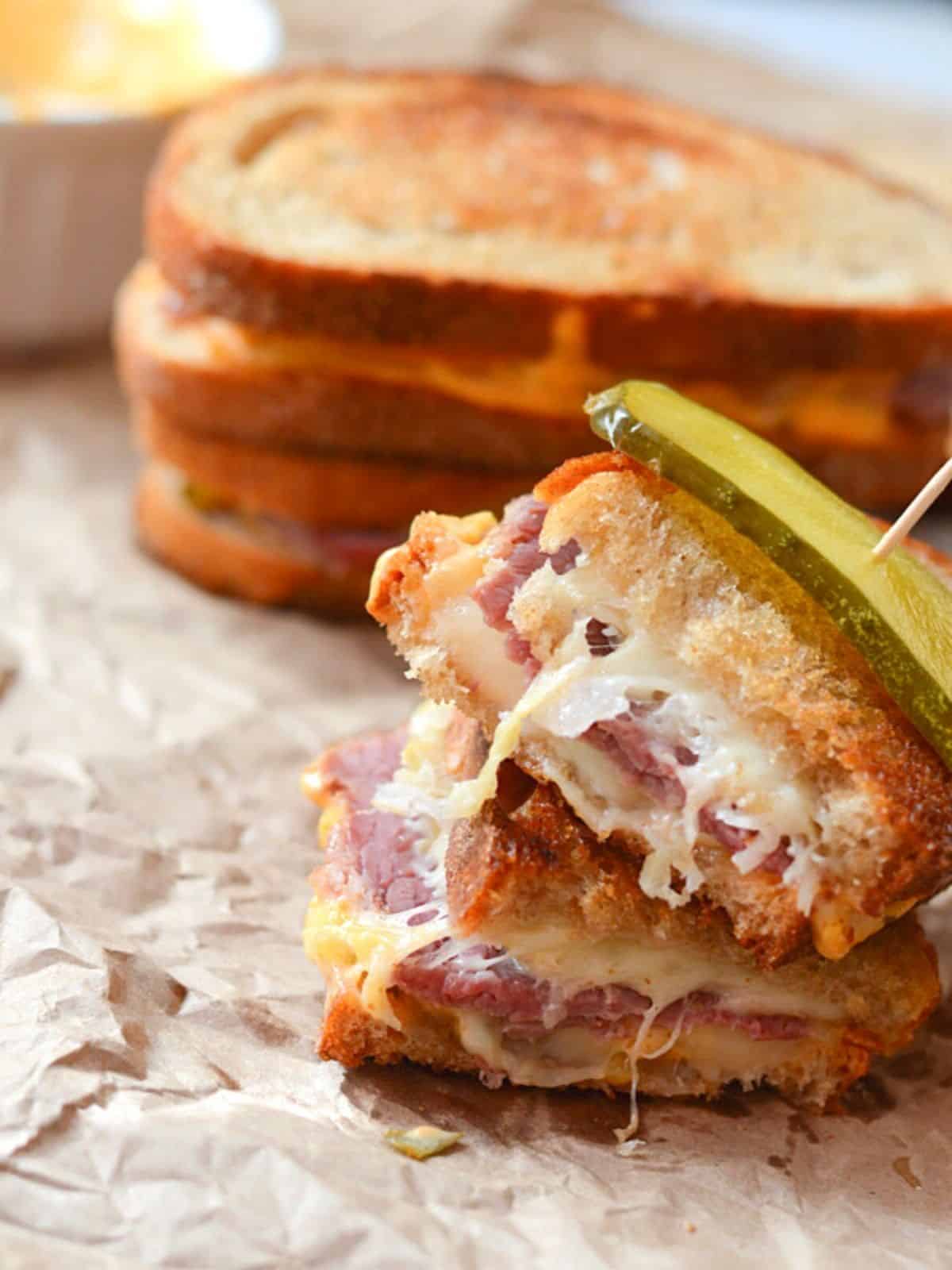 reuben sandwich - Amira's Pantry