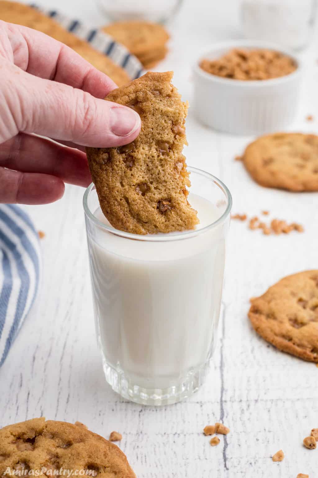 Butter Crunch Cookies Recipe - Amira's Pantry