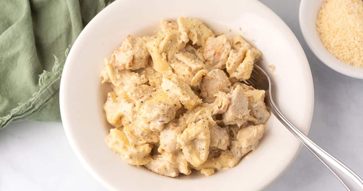 panera-chicken-tortellini-alfredo-copycat-recipe-amira-s-pantry