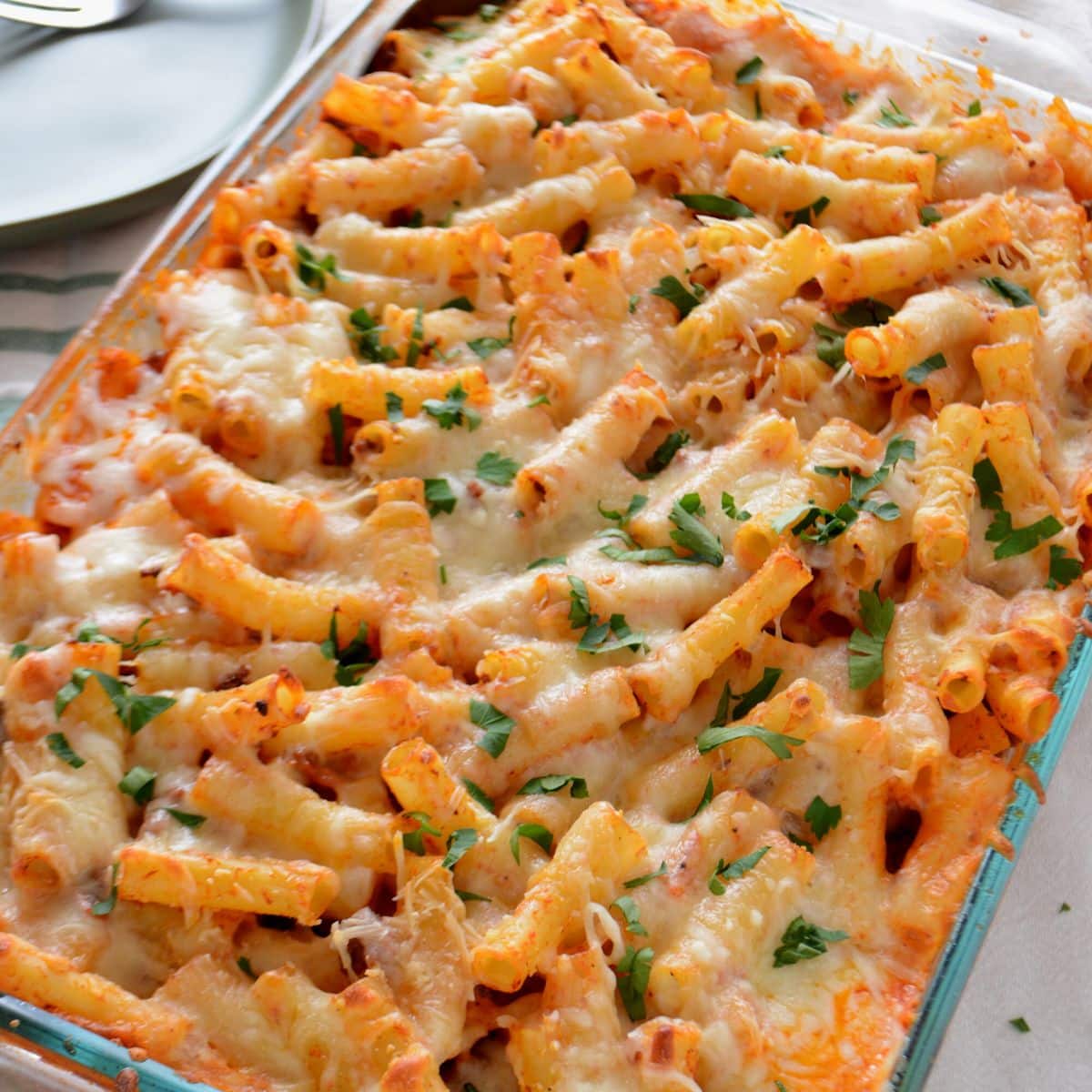 Baked Ziti (Easy Pasta Casserole) VIDEO 