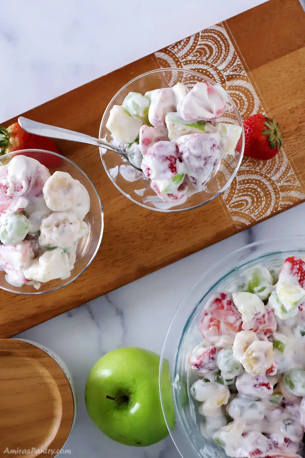 https://amiraspantry.com/wp-content/uploads/2023/05/creamy-fruit-salad-i.webp