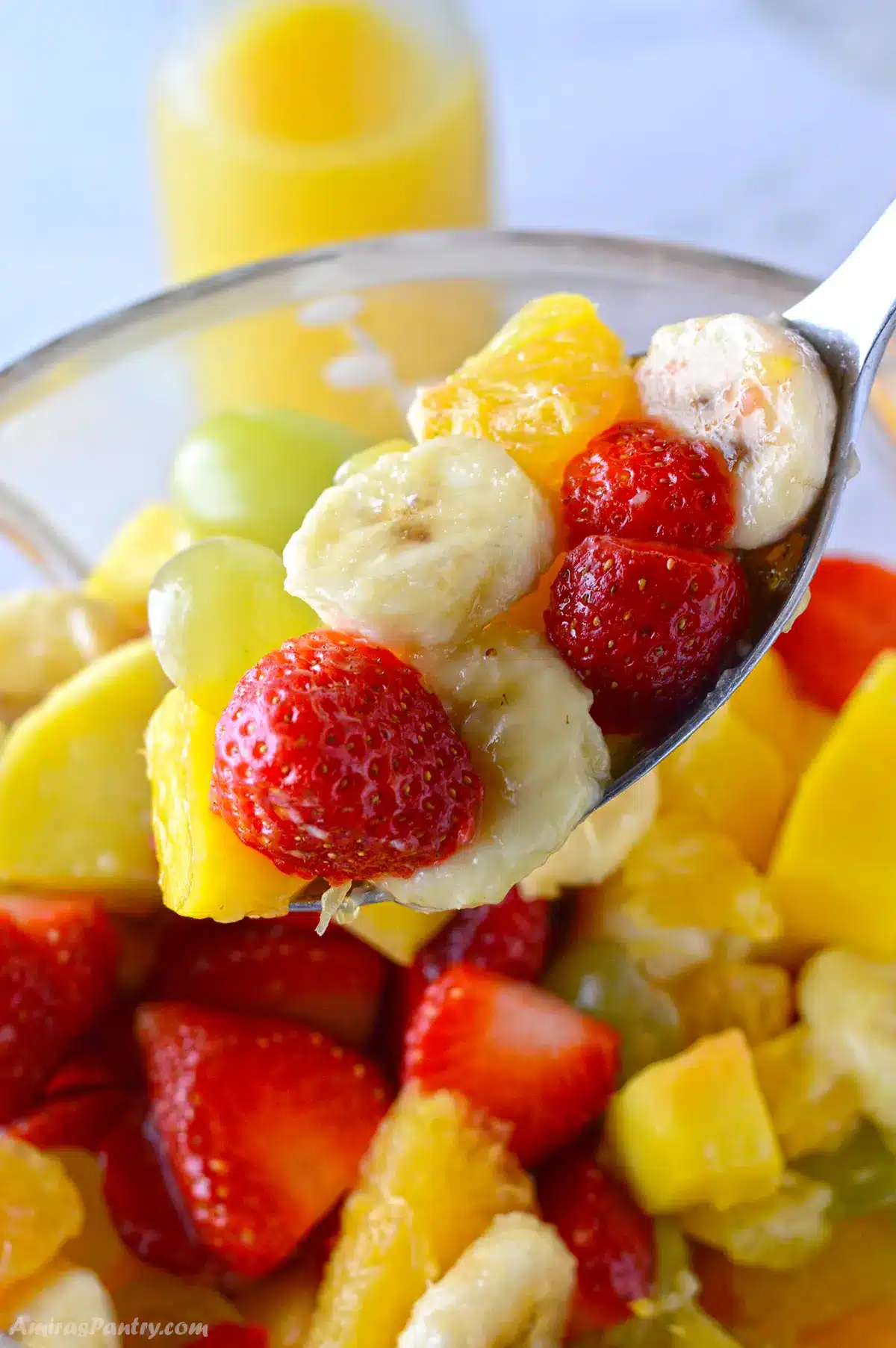 Easy Fruit Salad Recipe - Amira's Pantry