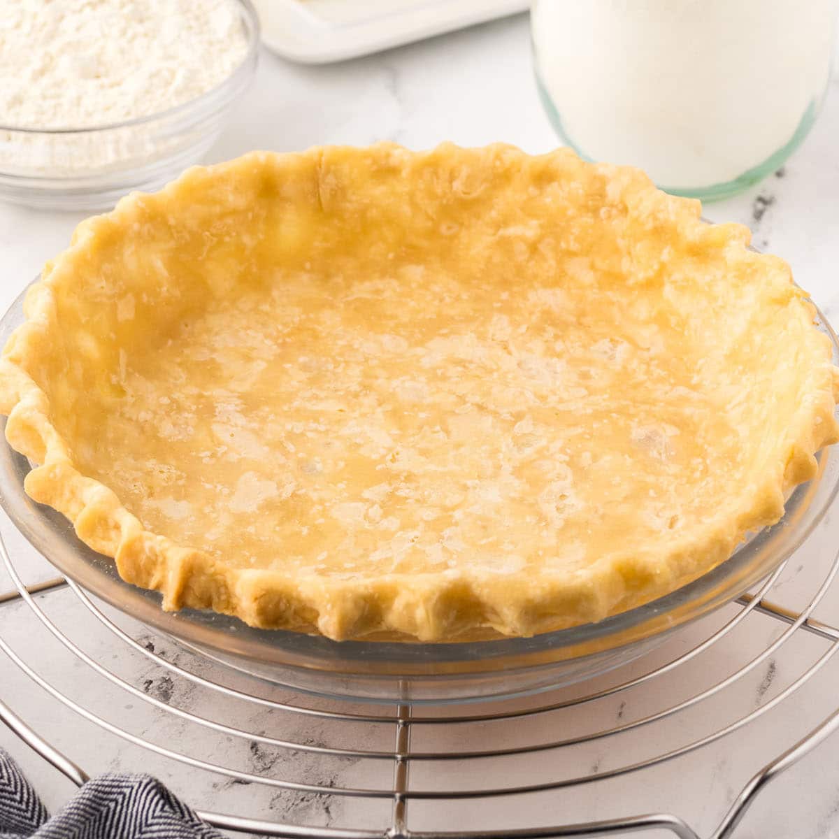 How To Blind Bake Pie Crust Amira's Pantry