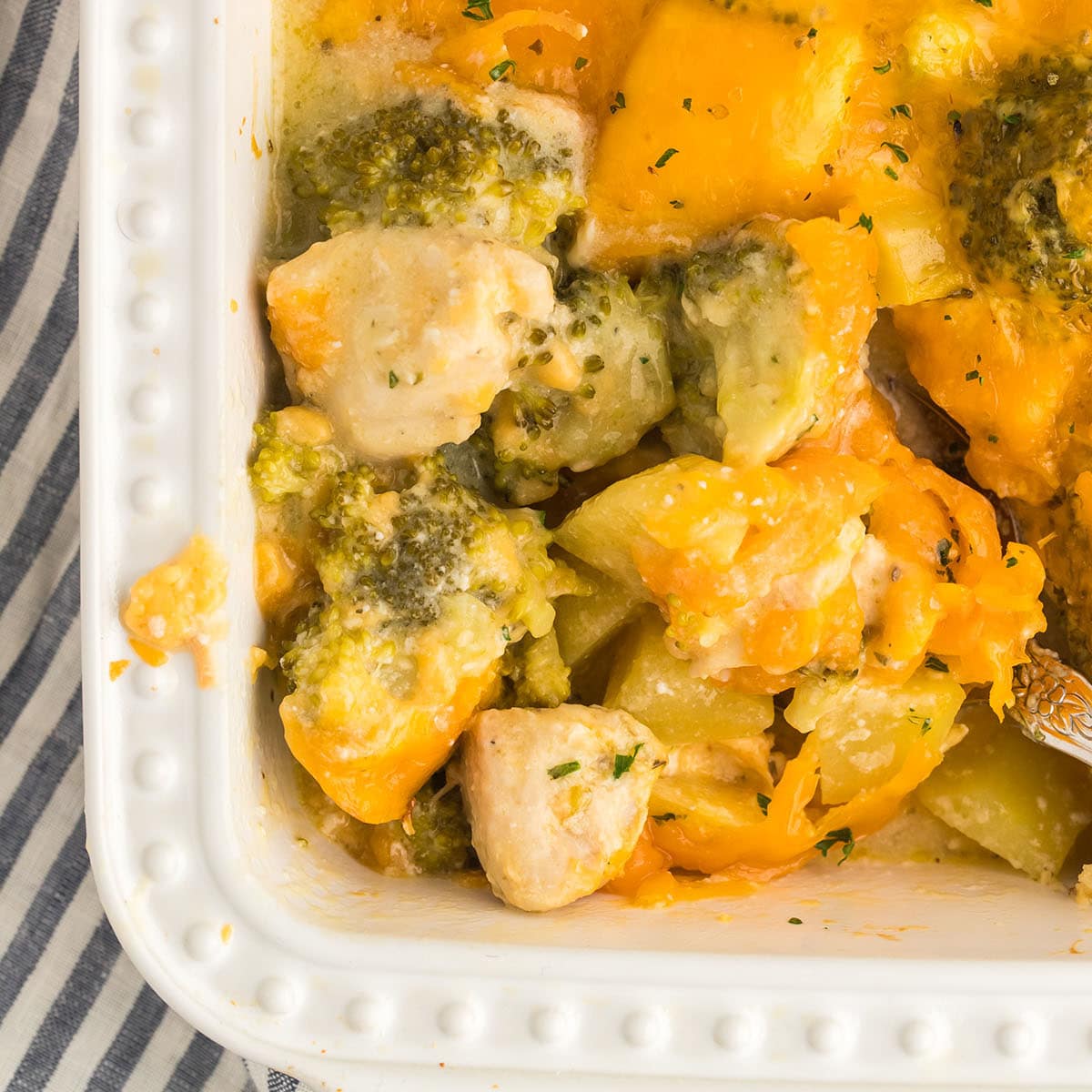 Chicken Broccoli Potato Bake (Cheesy Casserole) Amira's Pantry