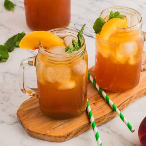 Homemade Peach Iced Tea Recipe (Refreshing Drink) - Amira's Pantry