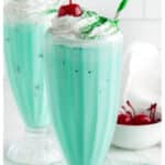 A pinterest image of the shamrock recipe.